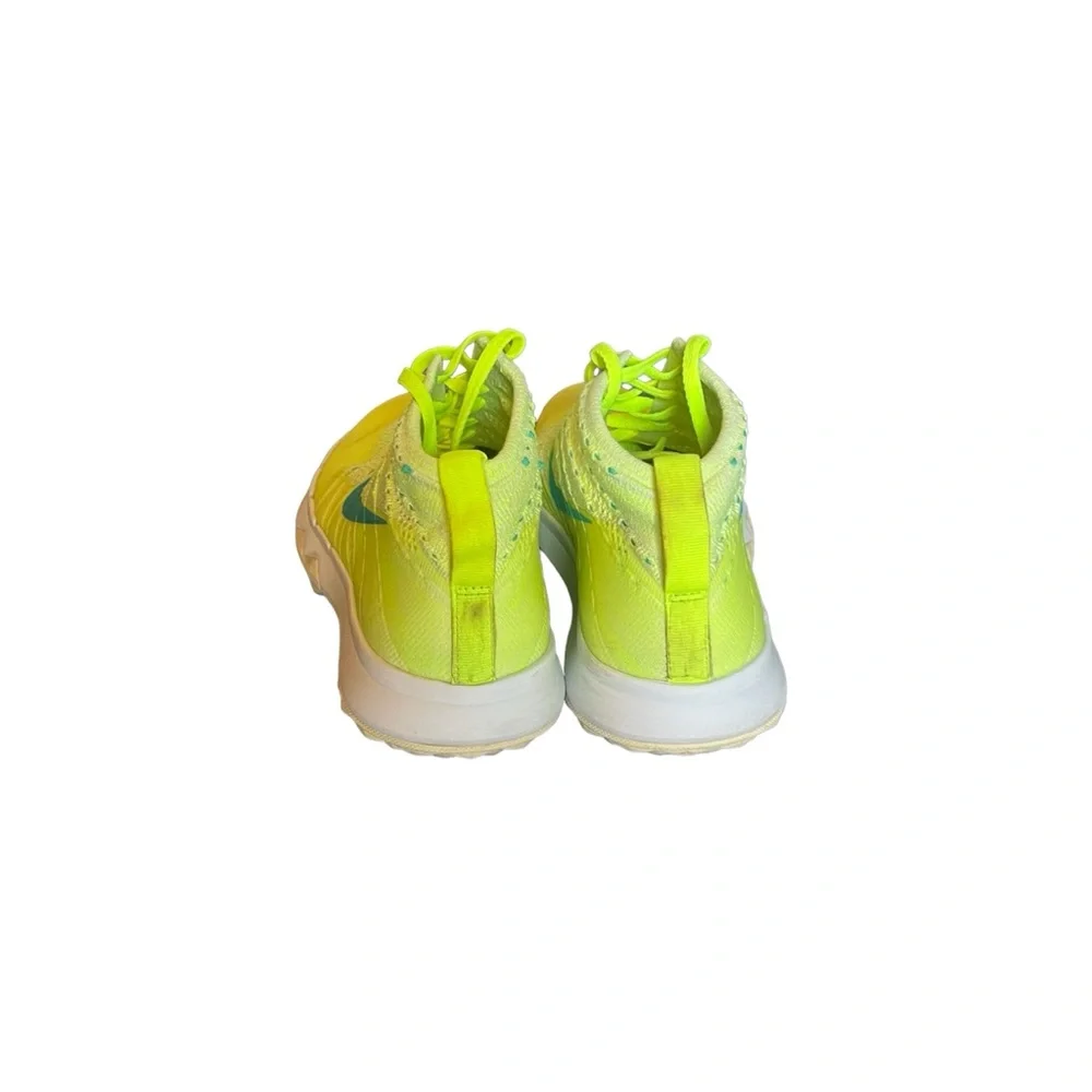 Nike Flyknit Chukka Spikeless Golf Shoes Volt Blue 819006-700 Womens Sz 9‎